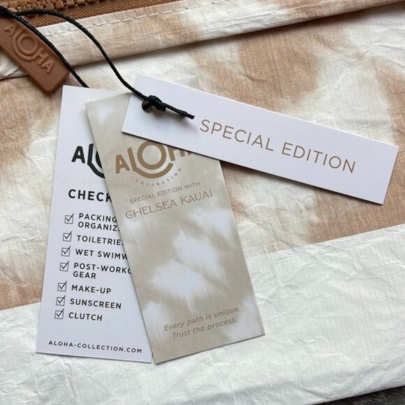 Aloha Collection Small Pouch, Shibori by Chelsea Kauai, sandstone - Picture 6 of 8